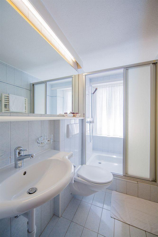Hotel Heilquelle-Leukerbad-Therme Εξωτερικό φωτογραφία